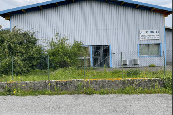 À vendre ou à louer – Local d&rsquo;activités de 1 000 m² à Tarbes (65)