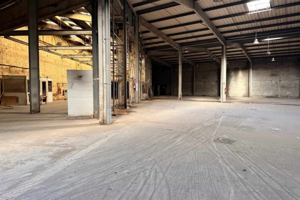 À vendre ou à louer – Local d’activités de 1 856 m² au Havre – Seine-Maritime (76)