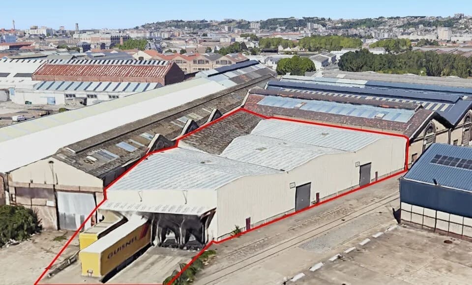 À vendre ou à louer – Local d’activités de 1 856 m² au Havre – Seine-Maritime (76)