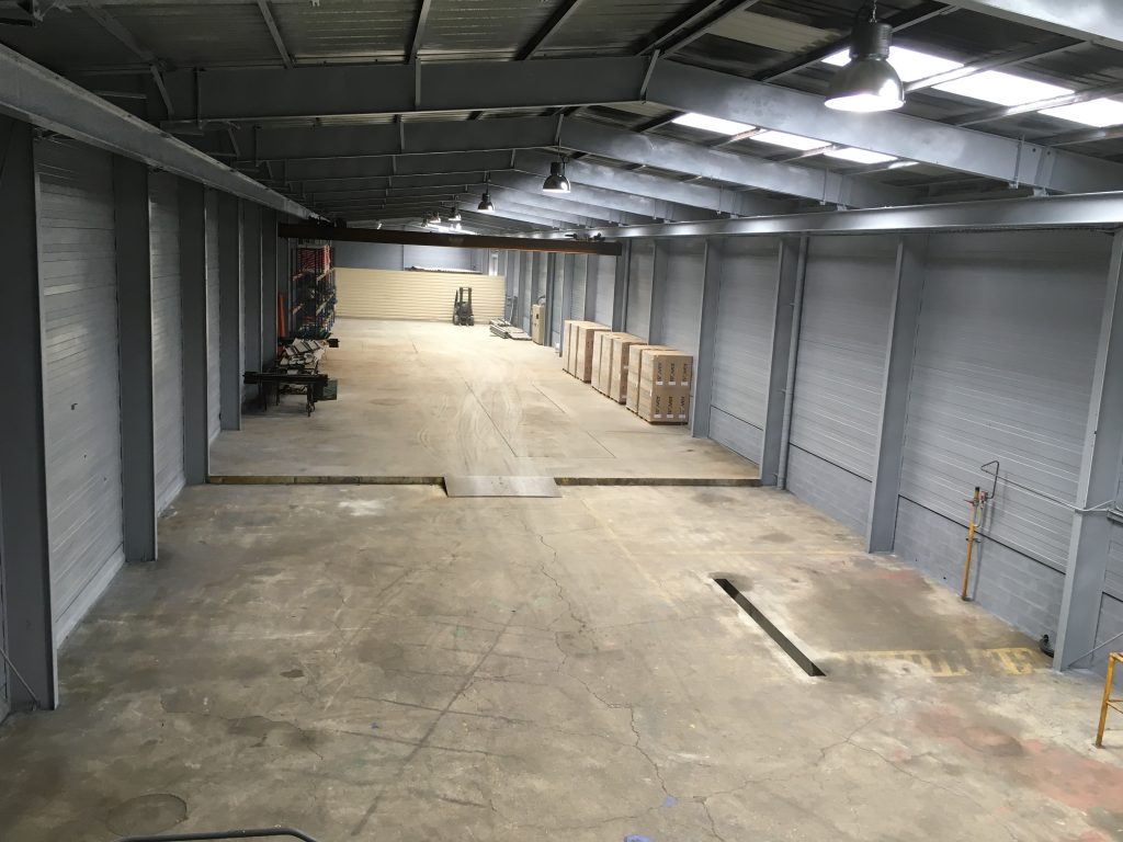 À vendre ou à louer – Local industriel de 1 300 m² au Creusot – Saône-et-Loire (71)