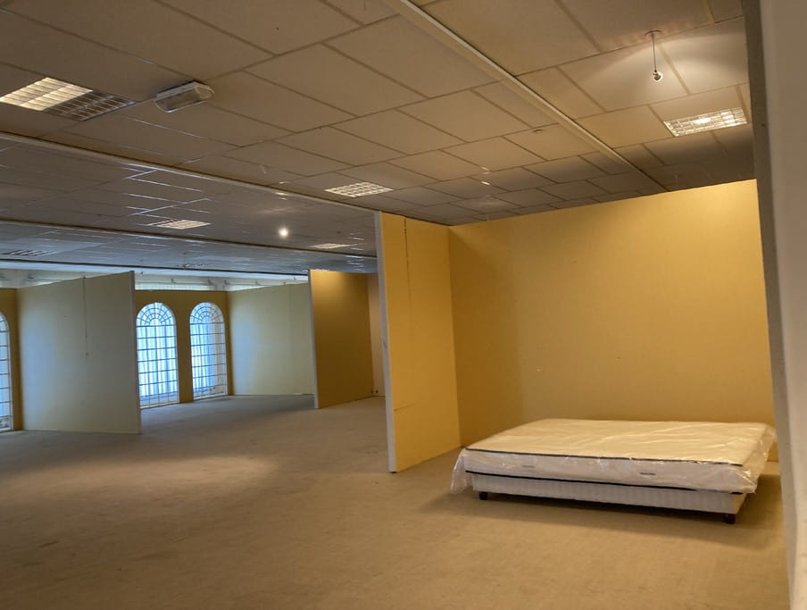 À vendre ou à louer – Locaux d’activités de 1 500 m² à Graçay – Cher (18)