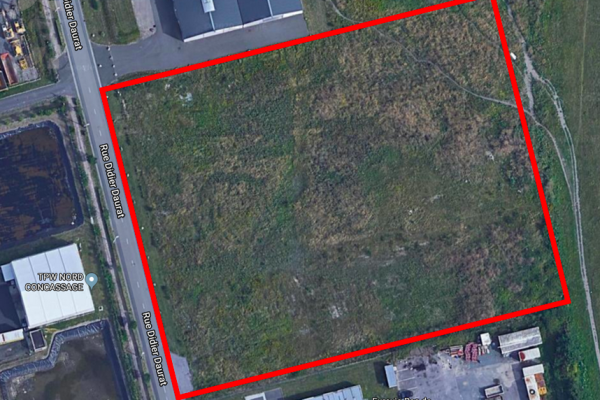 À vendre – terrain de 10 827 m² à Calais