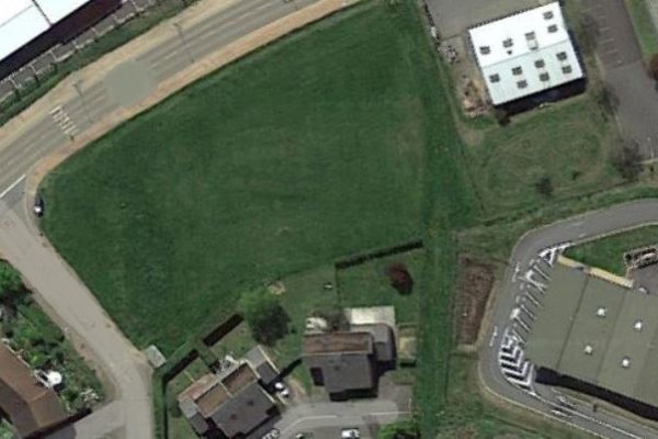 À vendre – terrain de 2 000 m² à Cusset à proximité de Vichy