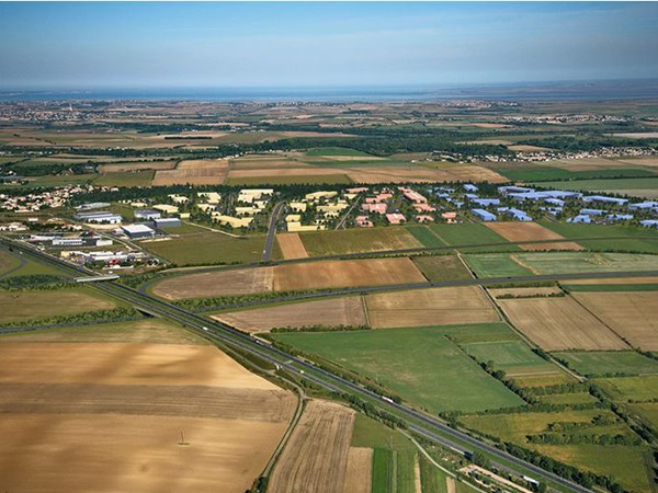 À vendre – terrain de 3 000 à 10 000 m² à Sainte-Soulle- Charente-Maritime (17)