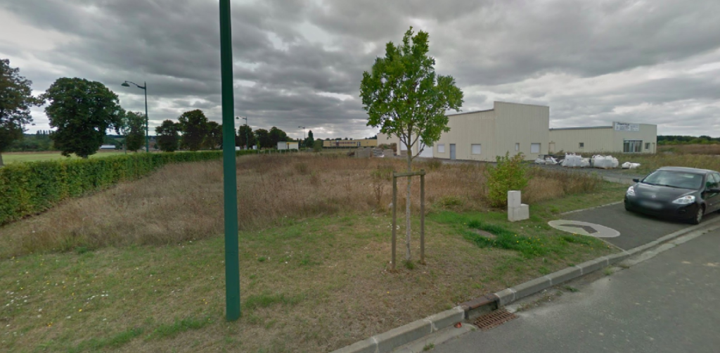 À vendre – Terrain industriel de 1200 m² à Faverolles- Eure-et-Loir (28)