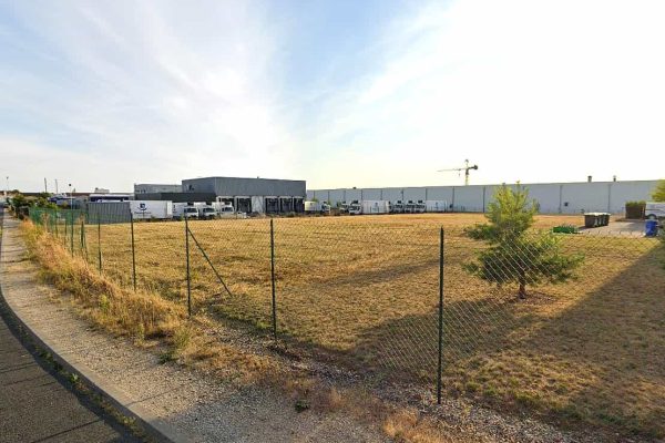À vendre – Terrain Industriel de 2 108 m² dans la Zone d’Activités des Vauguillettes à Sens – Yonne (89)