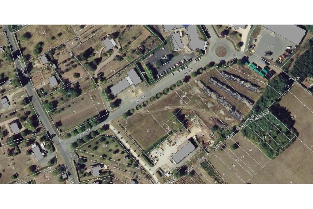 À vendre – terrains divisibles de 7 000 m² à Drevant, proche de Bourges (18)