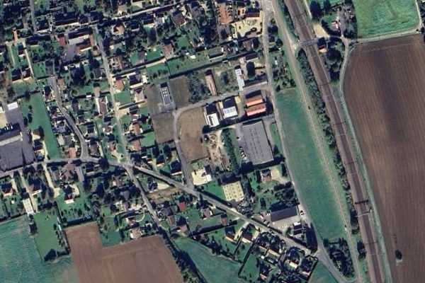 À vendre – Terrains Industriels de 1 347 à 1 565 m² dans la Zone Artisanale des Abbayes à Courtois-sur-Yonne – Yonne (89)