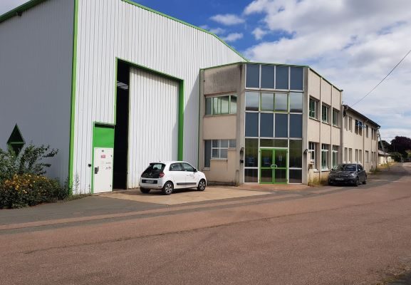 Achat/Location d&rsquo;entrepôt  de 4160 m² proche de Dijon