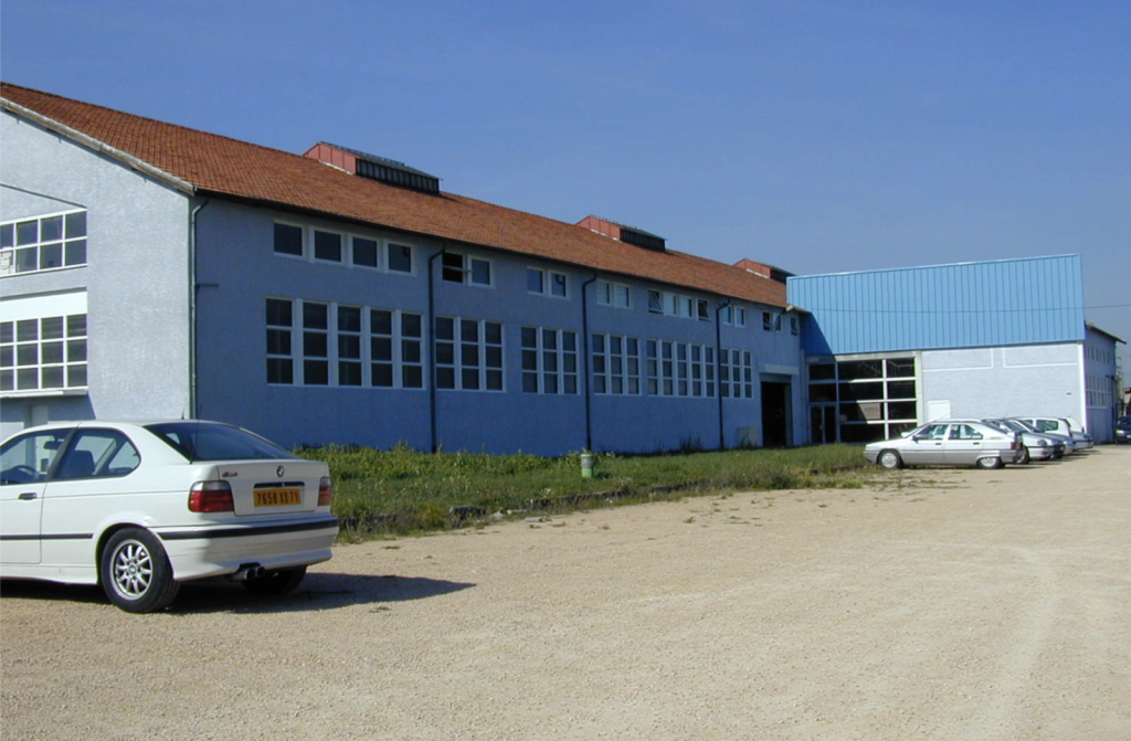 Achat/Location d&rsquo;un local d&rsquo;activités d&rsquo;une surface de 4 660 m² proche de Lyon