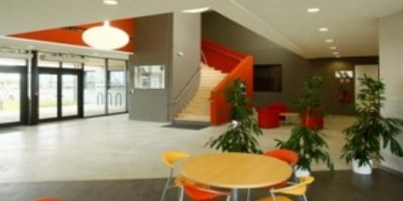 Ateliers et bureaux à louer – Cambrai Est / Nord / Hauts-de-France