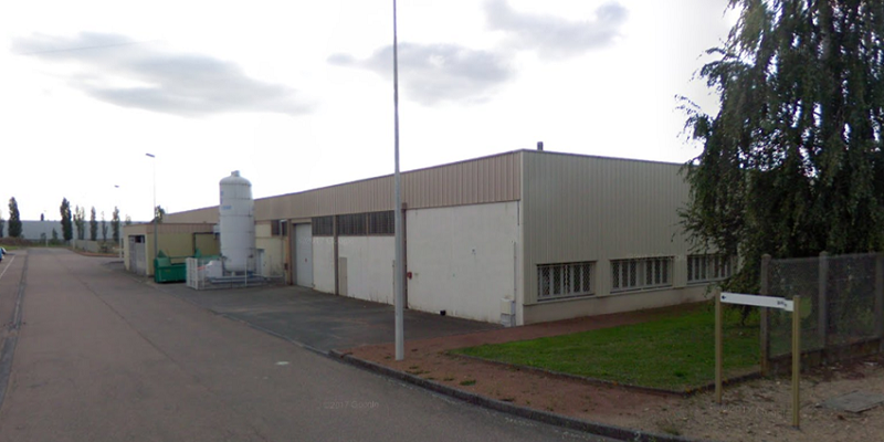 Bâtiment agroalimentaire de 1911 m² à louer/vendre – Entre Lyon et Clermont-Ferrand/Loire