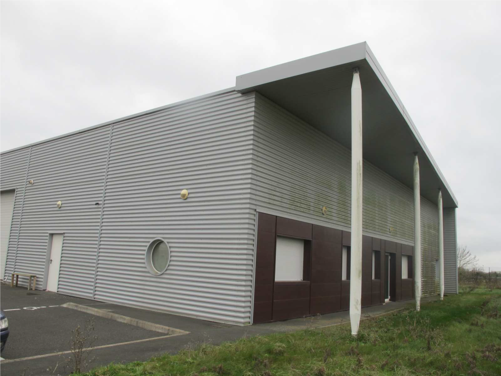 Bâtiment industriel à vendre à Mauges-sur-Loire / Maine-et-Loire (49)