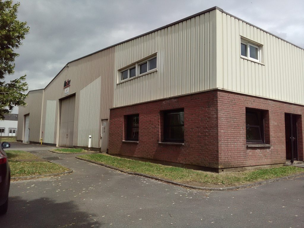 Bâtiment industriel à vendre Hauts-de-France – 2286 m² – Somme