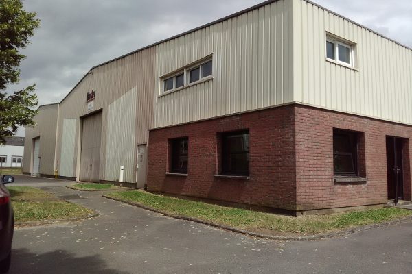 Bâtiment industriel à vendre Hauts-de-France – 2286 m² – Somme