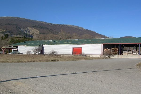 Bâtiment industriel de 1000 m² à vendre – Gap Ouest/Hautes-Alpes