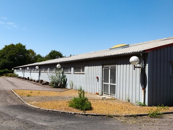 Bâtiment industriel de 3 500 m² à vendre ou à louer à Eyrein – Corrèze