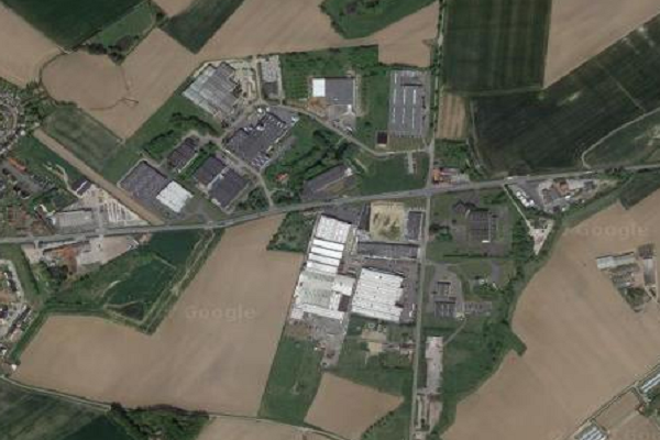 Bâtiment industriel de 4 480m² à louer ou à vendre à Wormhout- Dunkerque