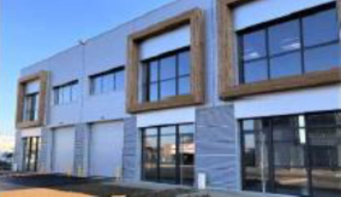 Bâtiment industriel de 6 677m² divisibles à partir de 296 m² à louer à Toulouse