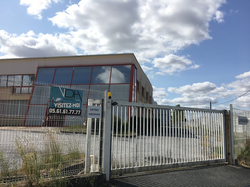Bâtiment industriel en vente à Albi – 5925 m² – Albi