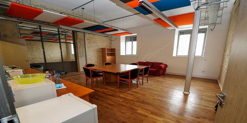Bureaux à louer à Nevers – Pôle numérique l&rsquo;INKUB