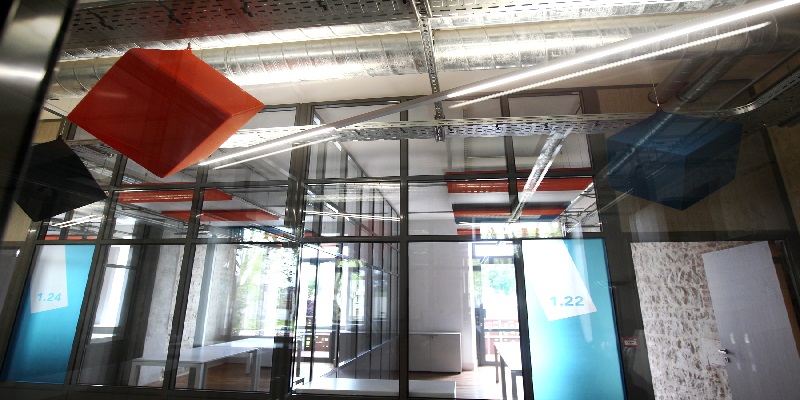 Bureaux à louer à Nevers – Pôle numérique l&rsquo;INKUB