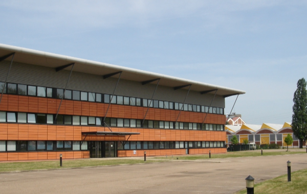Bureaux à partir de 50 m² à louer – Entre Lyon et Clermont-Ferrand/Loire