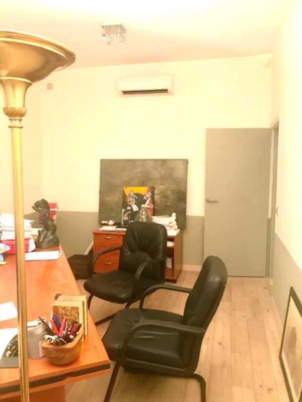 Bureaux à vendre à Aix-en-Provence – 284 m²