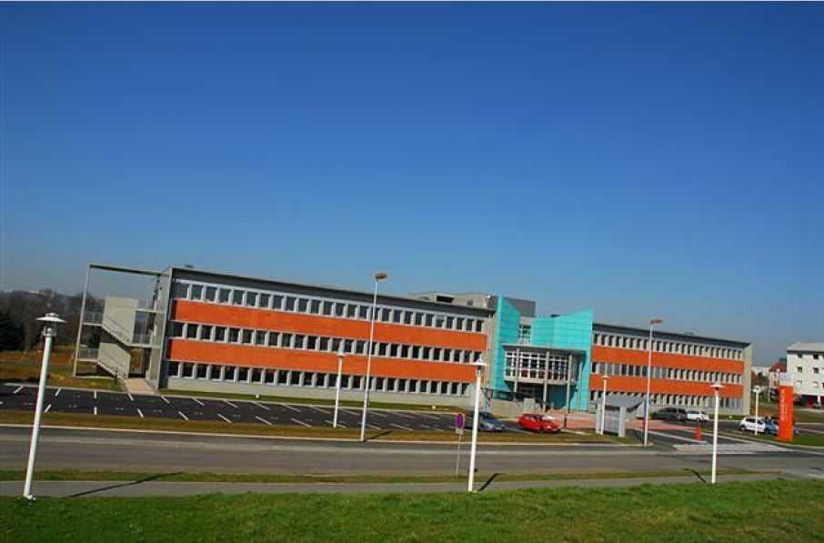 Bureaux de 20 à 437 m² à louer en pépinière à Montbéliard – Bourgogne-Franche-Comté