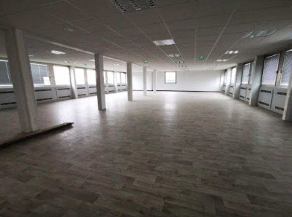 Bureaux de 270 m² à louer à Neuville-en-Ferrain – Hauts-de-France (Nord)