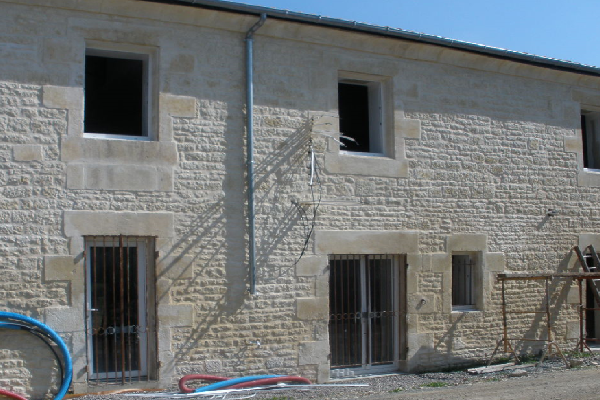 Bureaux de 80 à 300 m² à louer entre La Rochelle et Poitiers – Niort Sud