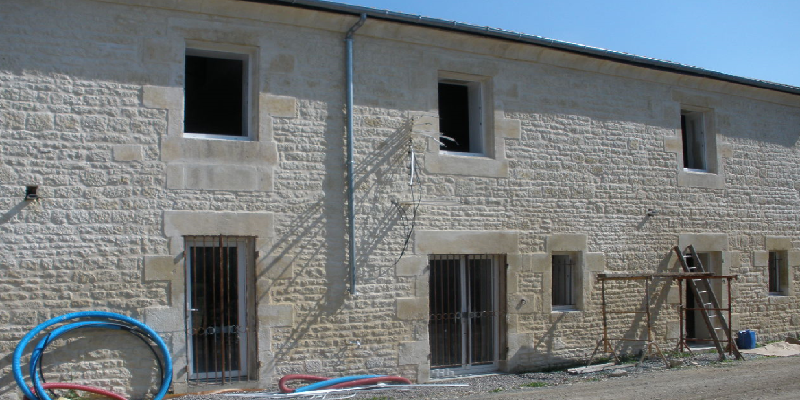 Bureaux de 80 à 300 m² à louer entre La Rochelle et Poitiers – Niort Sud