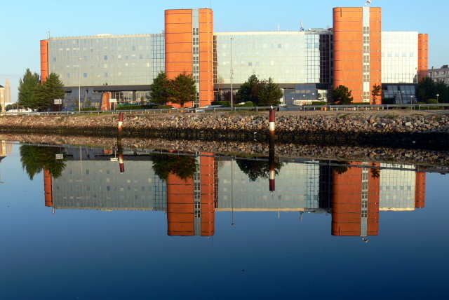 Bureaux open-space et plateaux tertiaires au Havre