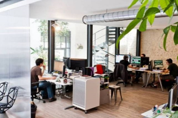 Bureaux partagés à louer entre La Rochelle et Poitiers – Niort