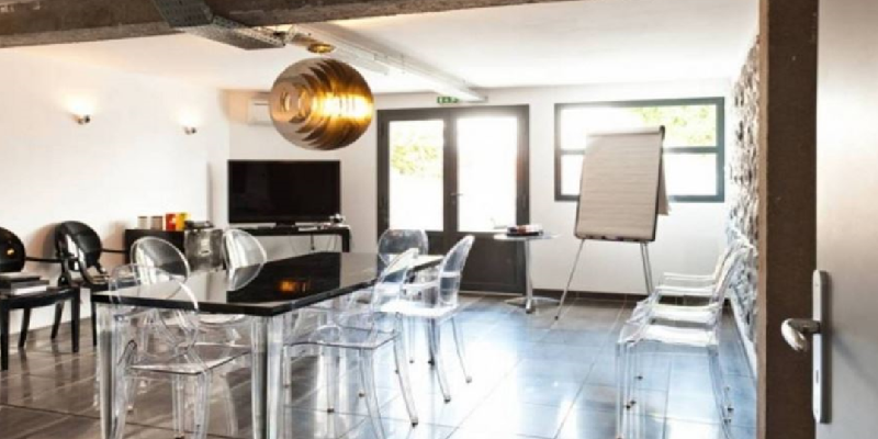 Bureaux partagés à louer entre La Rochelle et Poitiers – Niort