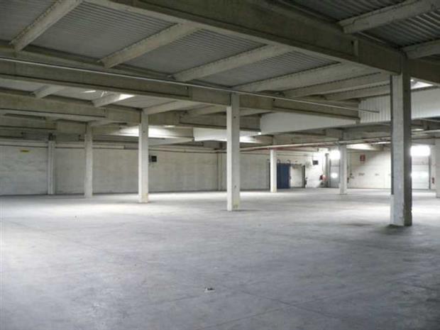 Entrepôt à louer ou à vendre – Meaux – Île-de-France – 11744 m²