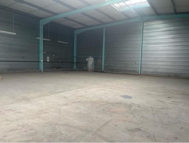 Entrepôt à vendre 600 m² – Richemont – Moselle