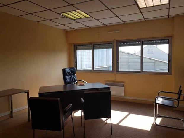 Entrepôt à vendre – Meaux / Île-de-France – 1020 m²