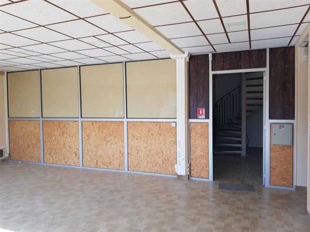 Entrepôt à vendre – Meaux / Île-de-France – 1020 m²
