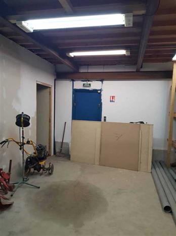 Entrepôt à vendre – Meaux / Île-de-France – 1020 m²