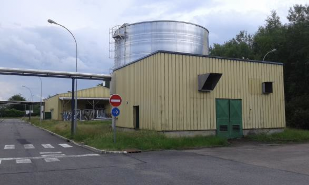 Entrepôt d&rsquo;une surface de 9 600 m² à vendre à Torcy (71)