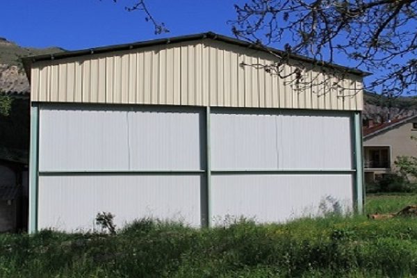 Entrepôt de 180 m² à louer/vendre – Gap Ouest/Hautes-Alpes