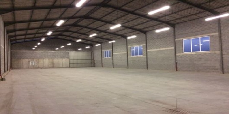 Entrepôt de 600 m² à louer – Gap Sud/Hautes-Alpes