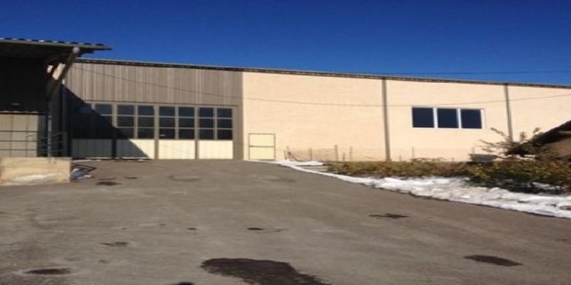 Entrepôt de 600 m² à louer – Gap Sud/Hautes-Alpes