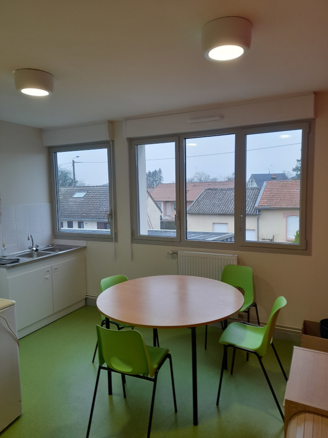Espace de coworking à louer à Vouziers, au sein de la communauté de communes de l’Argonne Ardennaise.