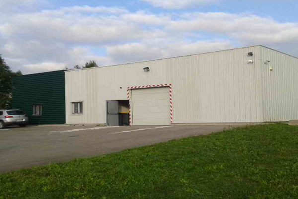 Local d&rsquo;activités à vendre à Eperlecques, entre Calais et Dunkerque