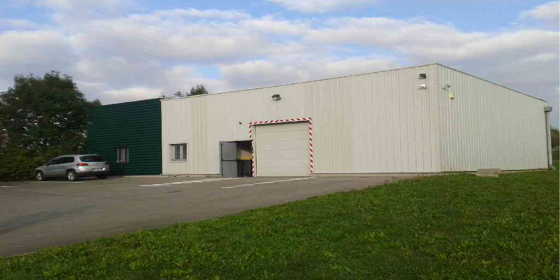 Local d&rsquo;activités à vendre à Eperlecques, entre Calais et Dunkerque