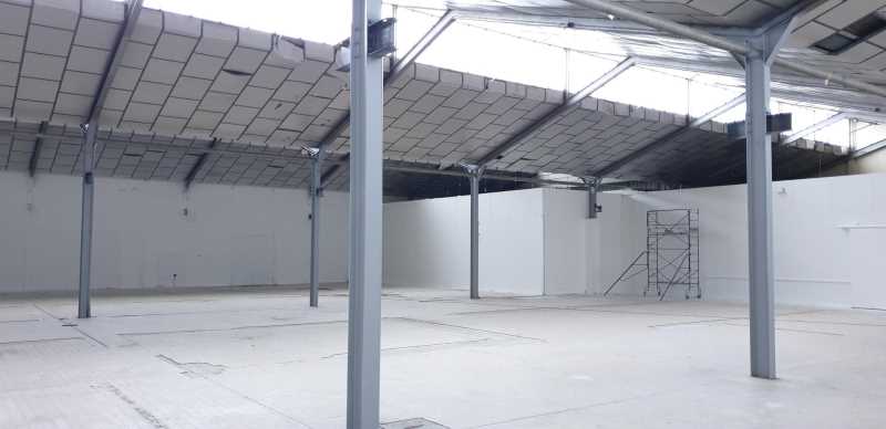 Local d&rsquo;activités à vendre Perpignan – 3 800 m²