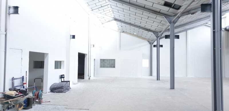 Local d&rsquo;activités à vendre Perpignan – 3 800 m²