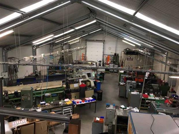 Local d&rsquo;activités à vendre (ZFU) – Meaux / Île-de-France